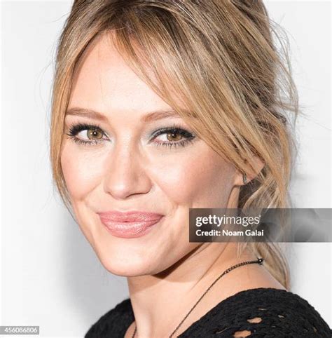 duff photos|Hilary Duff: Photos of The Actress/Singer – Hollywood。